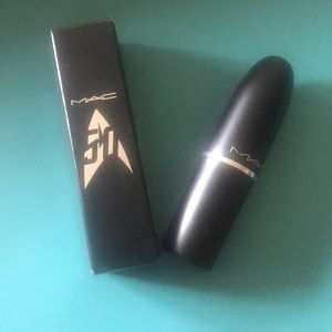 NEW MAC frost lipstick Kling-It-On